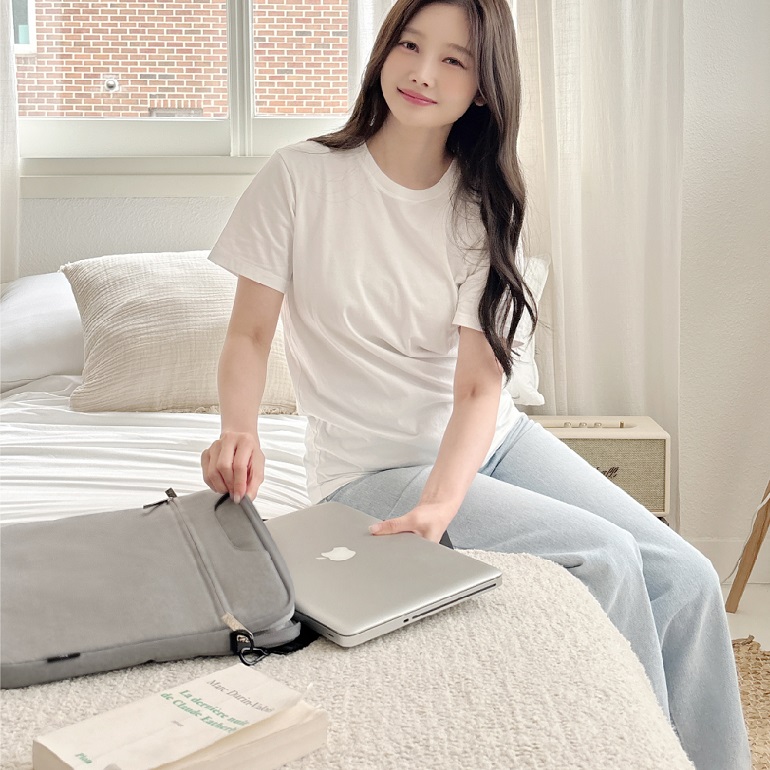 ���� ����Ͻ� ��Ʈ�ϰ��� 15.6��ġ ��������